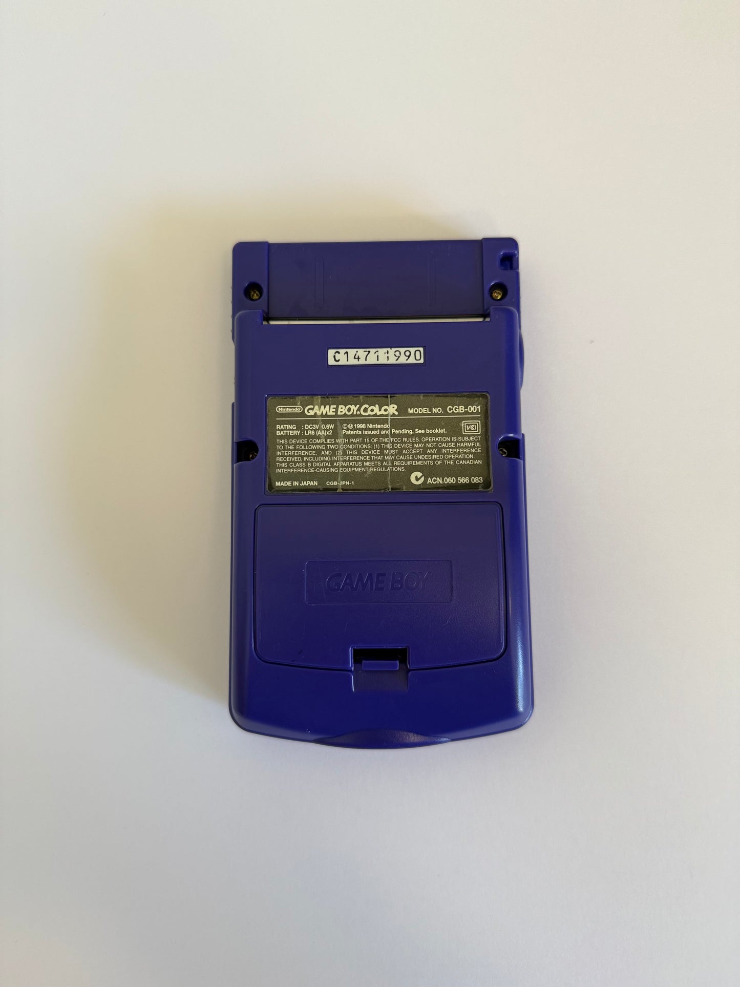 Game Boy Color – Grape | Consola retro japonesa auténtica (reacondicionada)