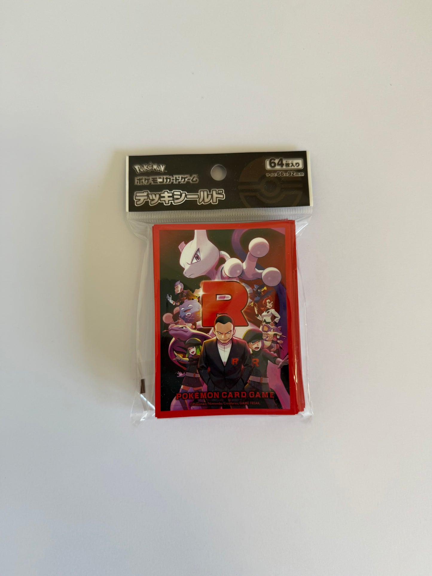 Pokémon Center Japan – Protège-cartes Gloire de la Team Rocket (64 pièces)