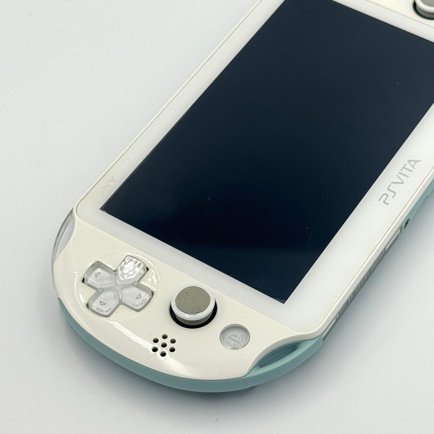 PS Vita – ホワイト / ライトブルー - グレードB