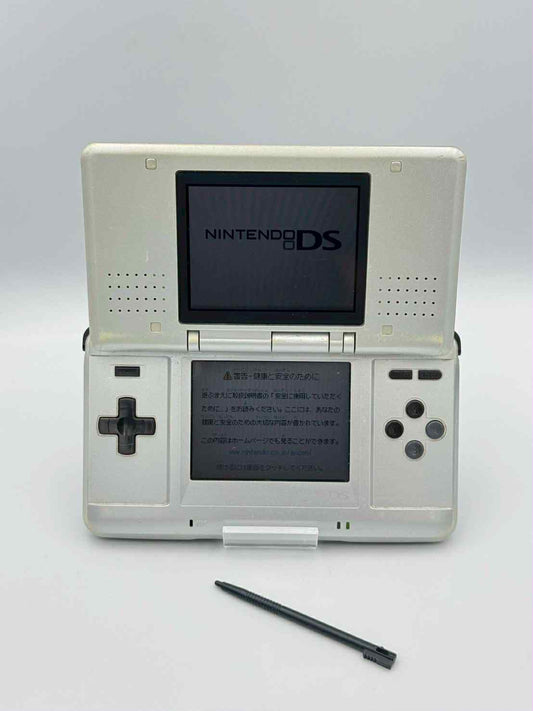 Nintendo DS – Silver
