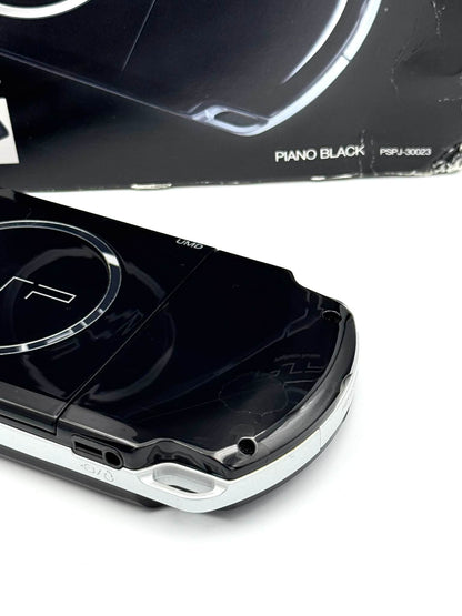 PSP 3000 – ピアノ・ブラック バリューパック