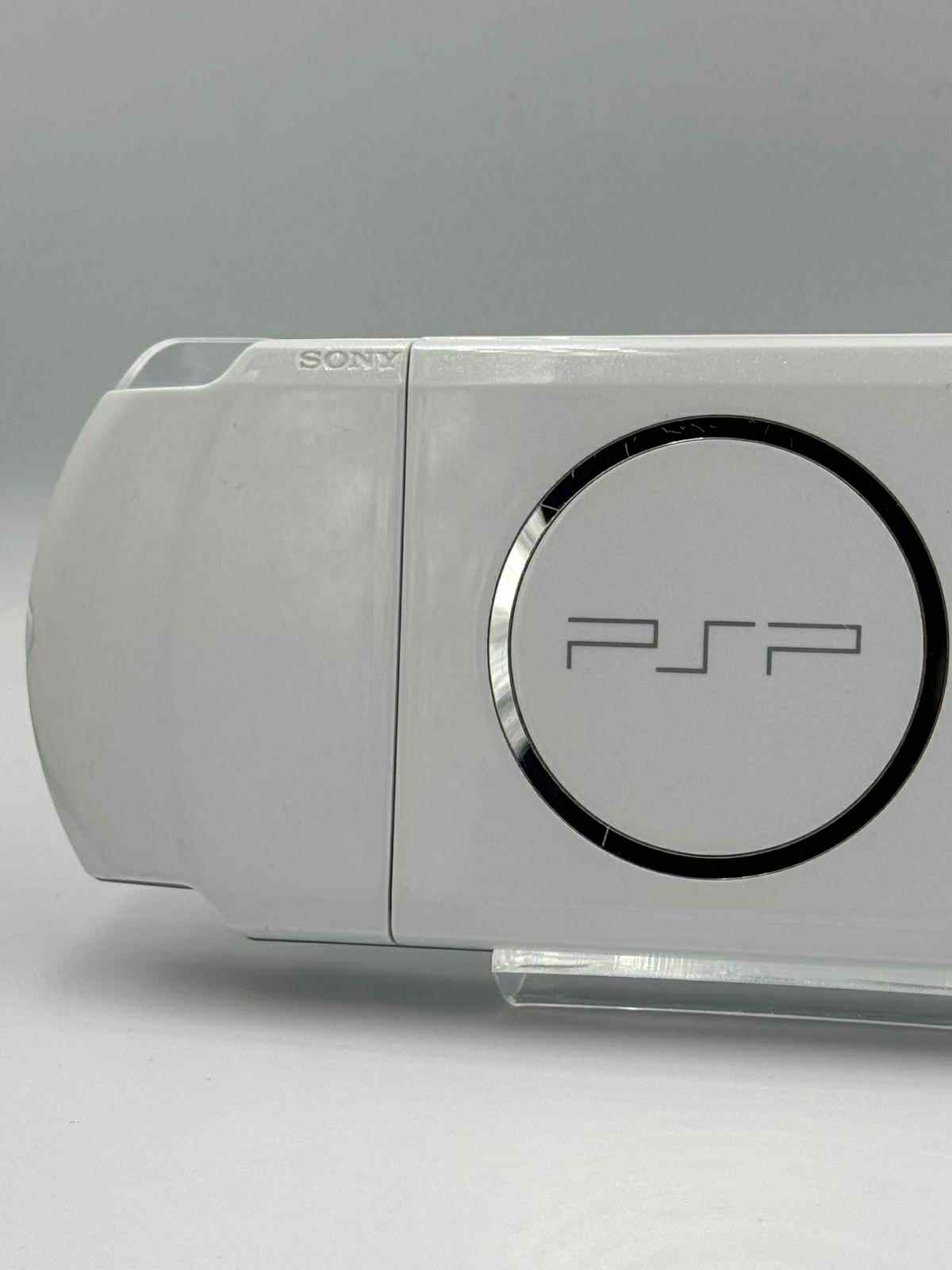 PSP 3000 – パールホワイト 🇯🇵 