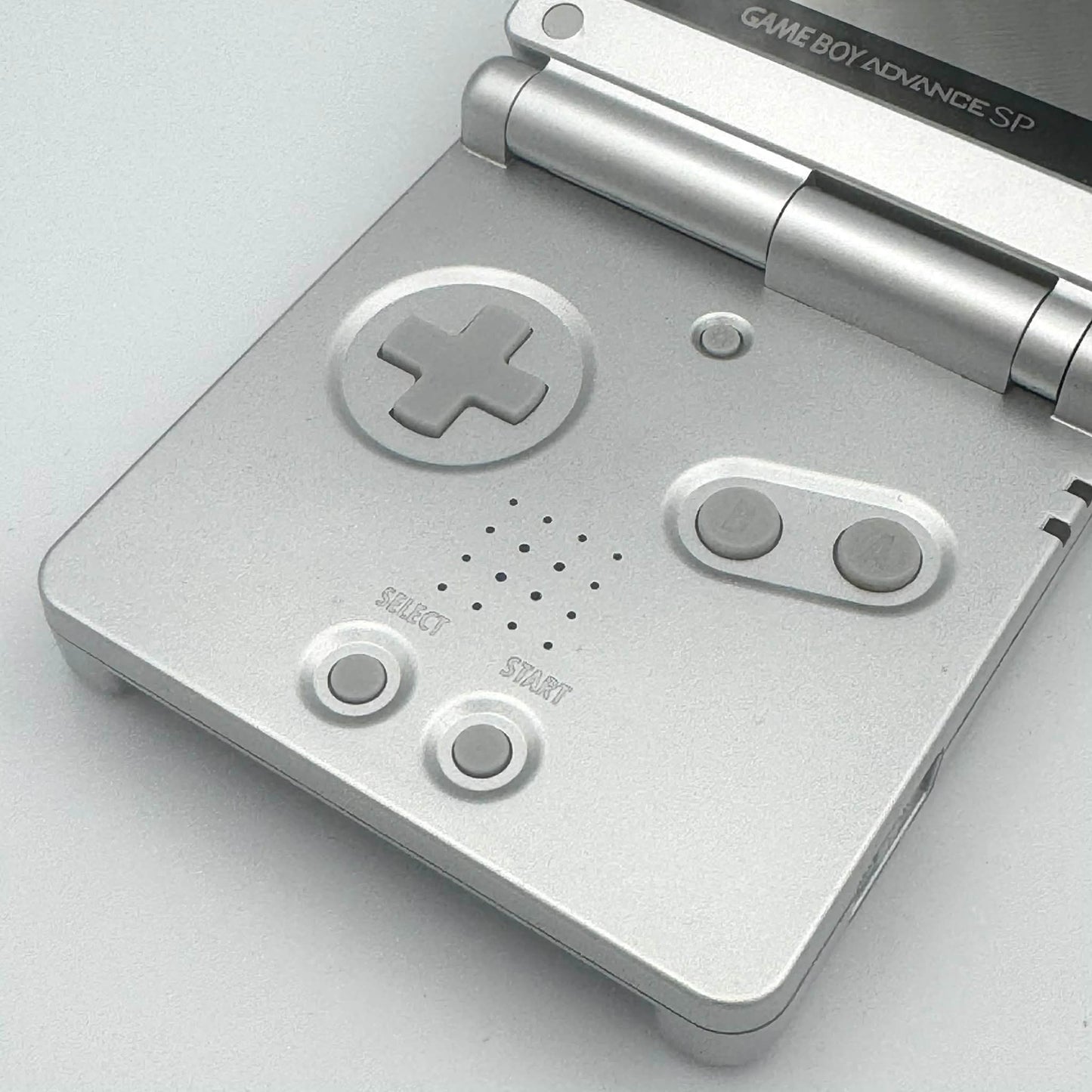 Game Boy Advance SP – Silver