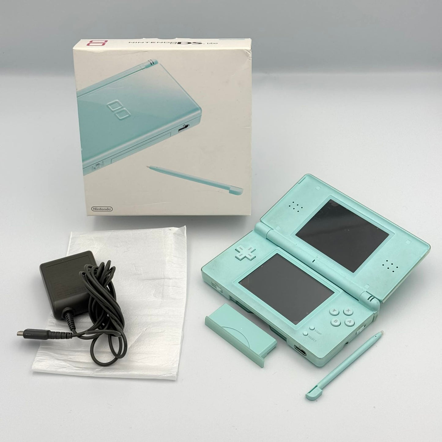 DS Lite – Vert Menthe en boîte🇯🇵