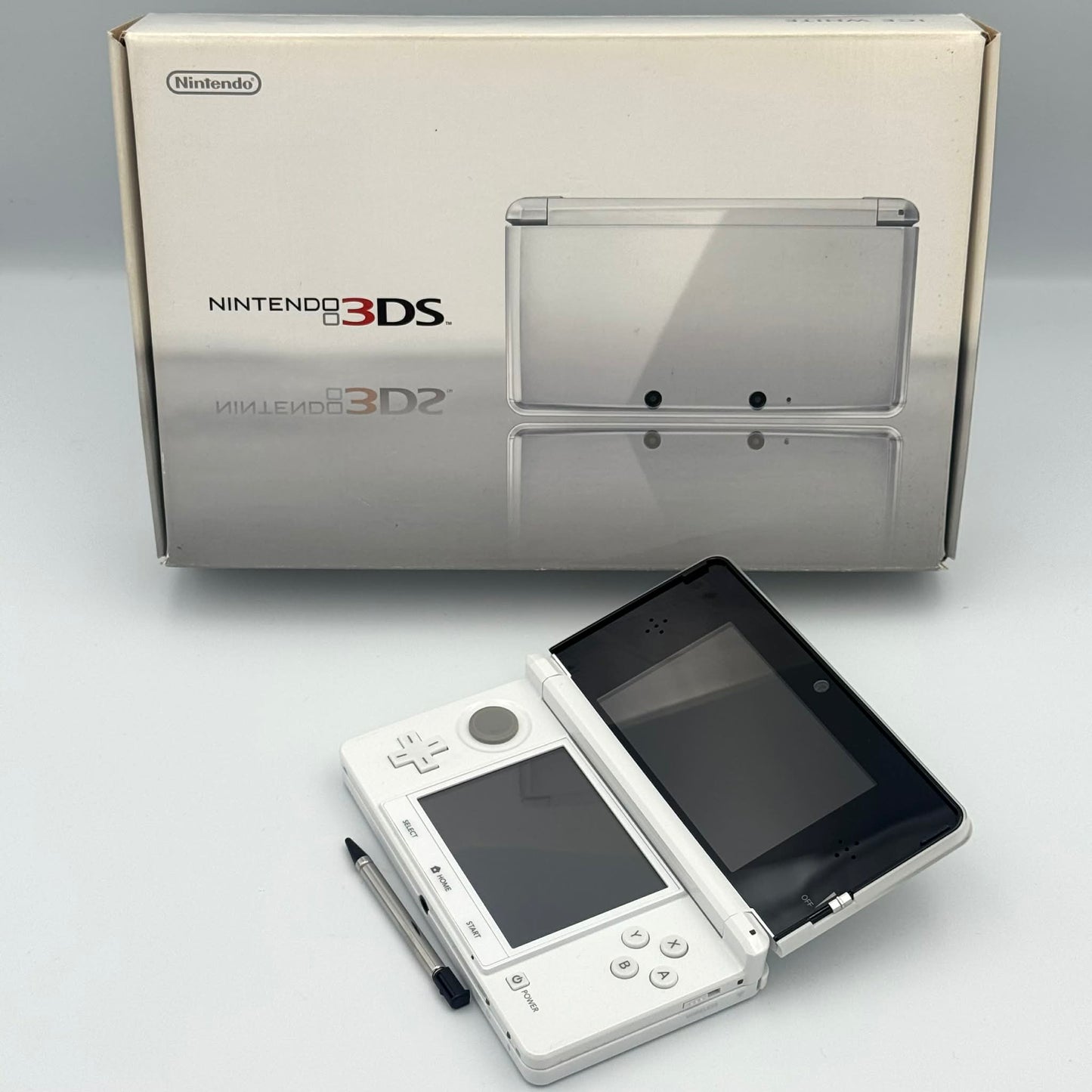 Nintendo 3DS – White (Complete Box)