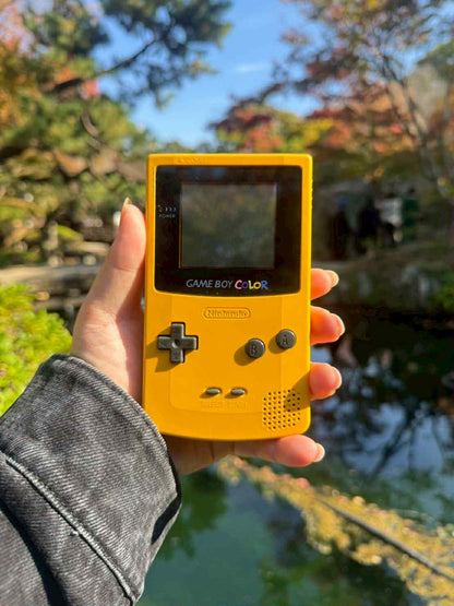 Game Boy Color – Yellow