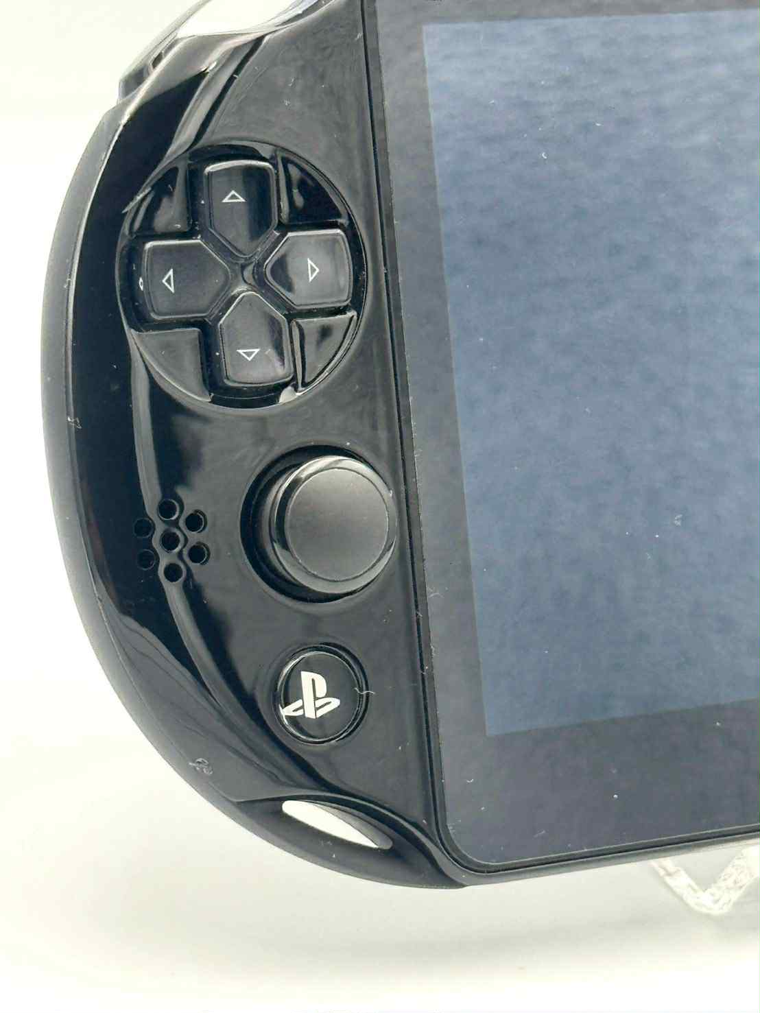 PS Vita 2000 – Full Black