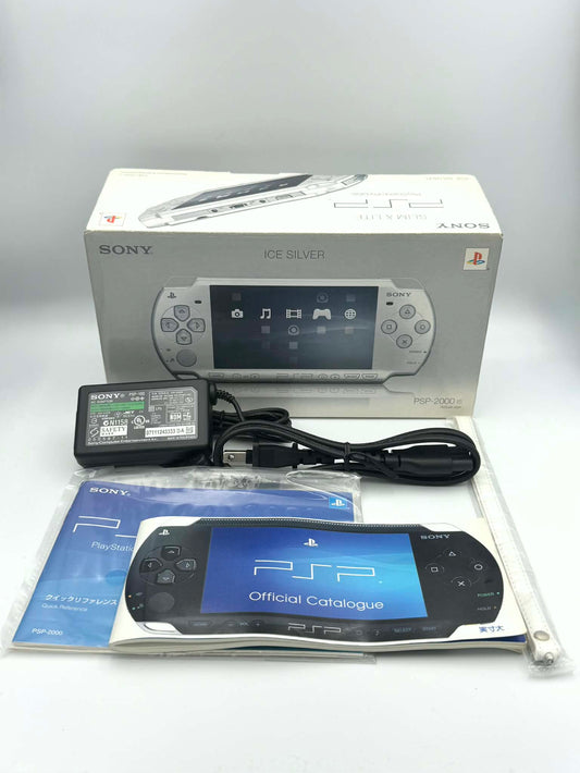 Sony PSP 2000 – Argent glacé (en boîte) 