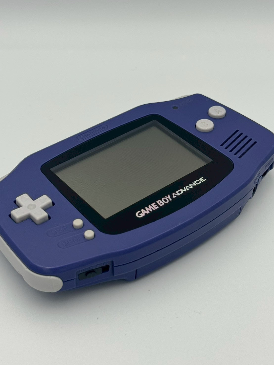 Game Boy Advance – Indigo Purple