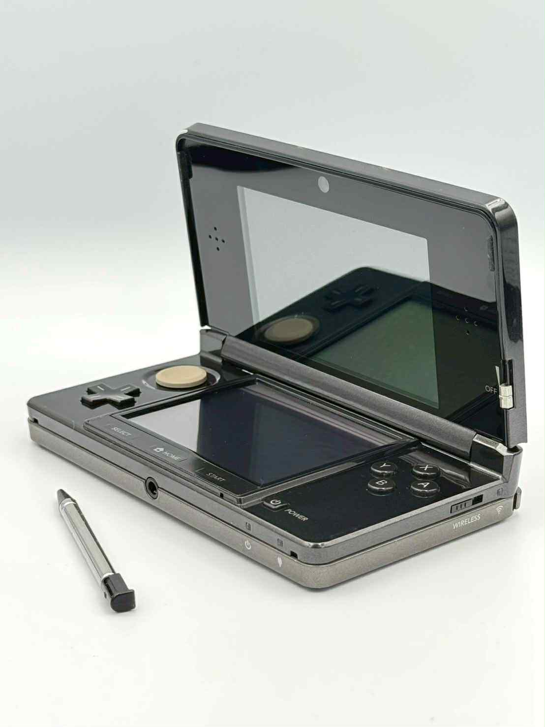 Nintendo 3DS – Glossy Black
