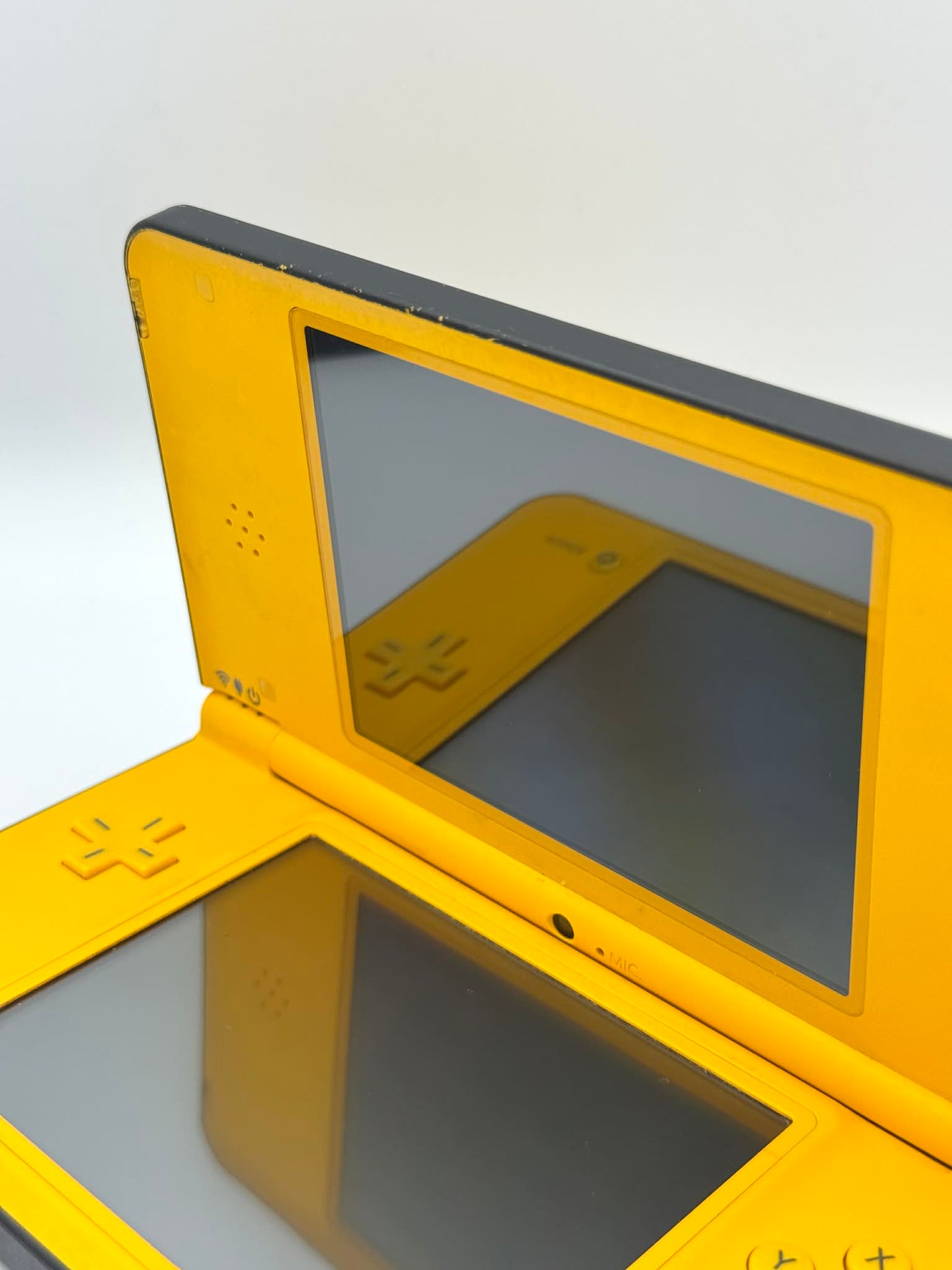 Nintendo DSi LL – Édition Jaune 