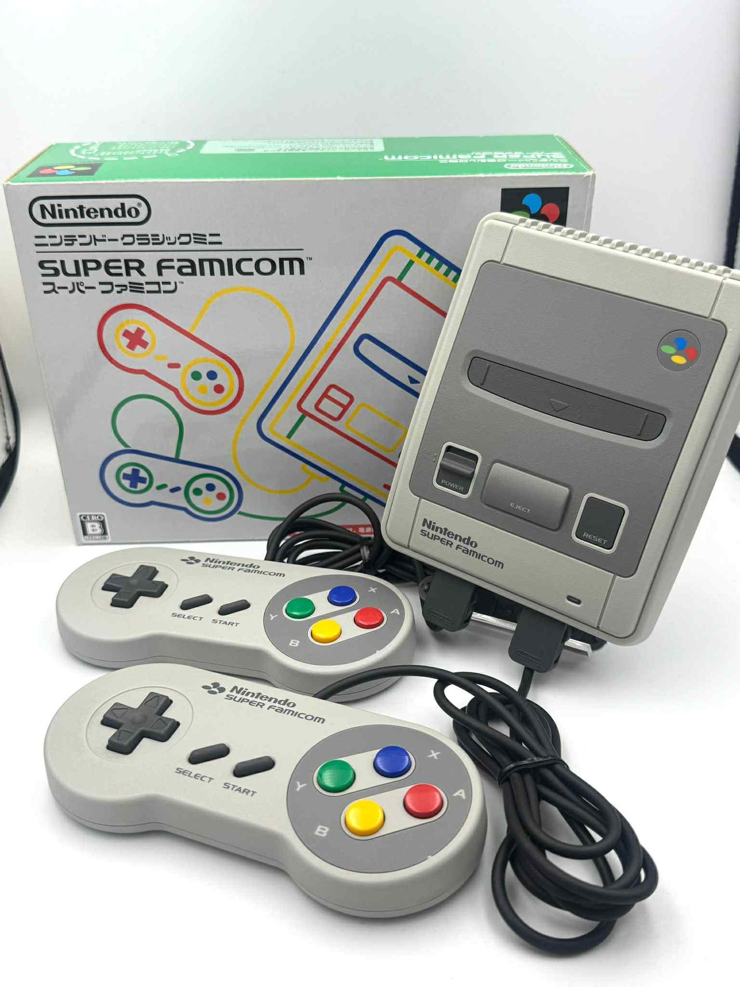 任天堂 スーパーファミコンミニ – 箱入り