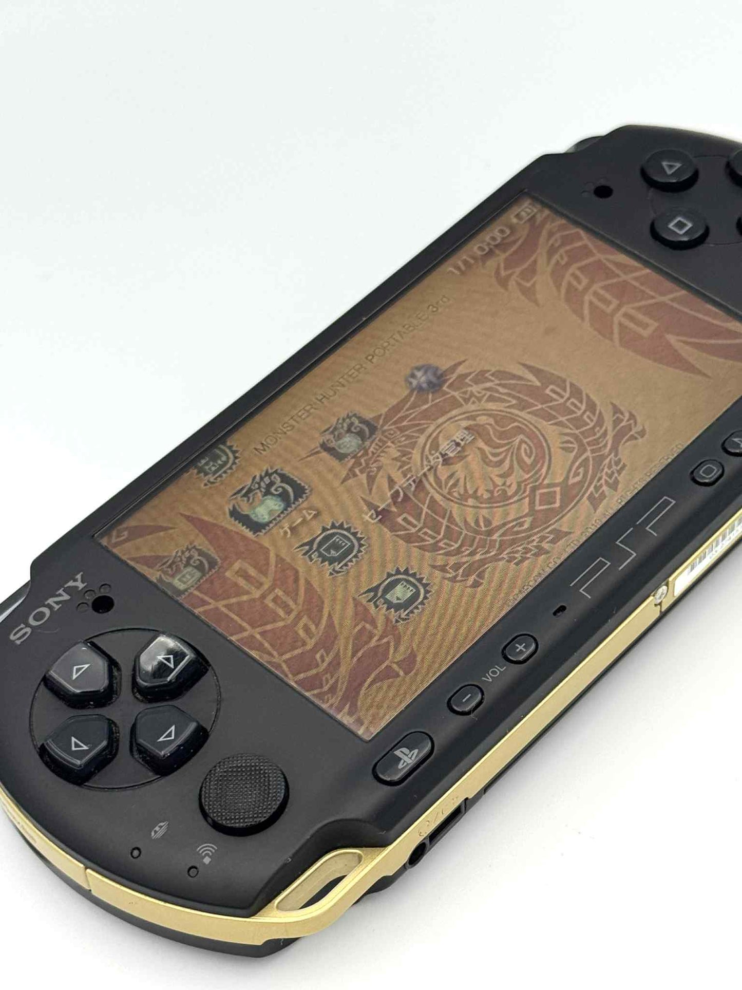 PSP 3000 – モンスターハンター エディション🇯🇵 