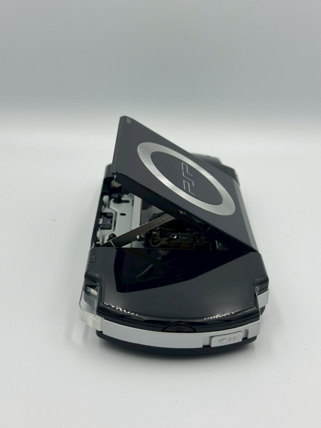 🎮 Sony PSP-2000 – Piano Black