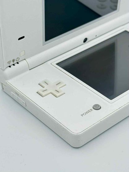 Nintendo DSi – White
