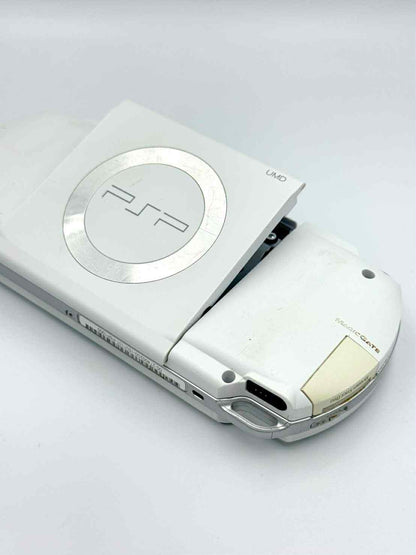 🤍 Sony PSP-1000 – Ceramic White