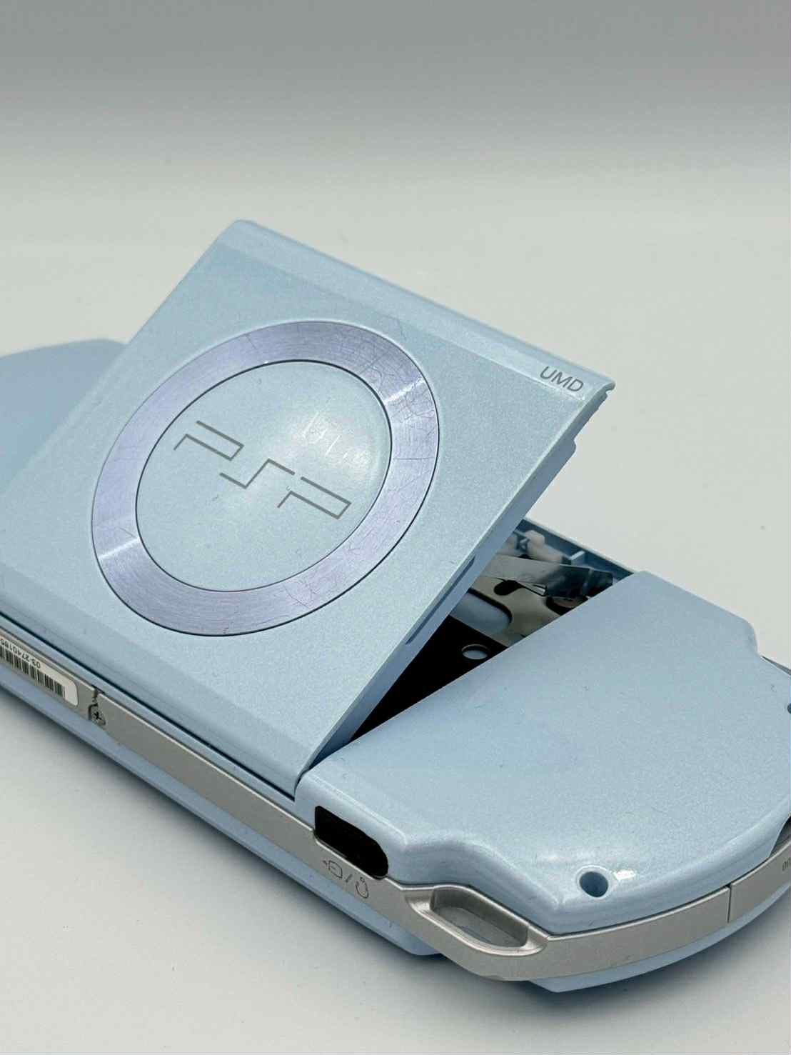 SONY PSP 2000 – Light Blue