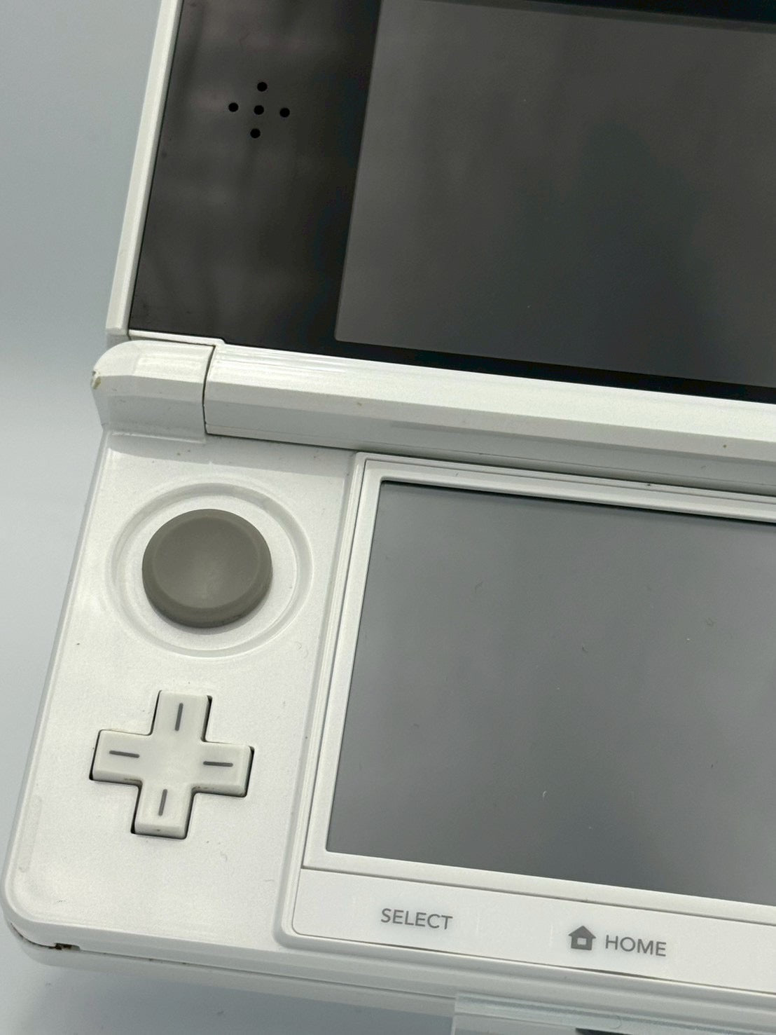 Nintendo 3DS - Pure White (Complete In Box)