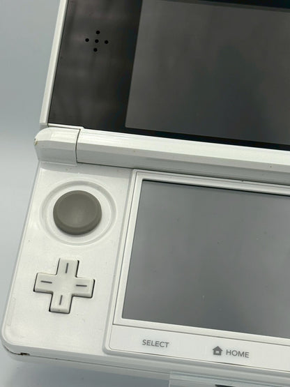 Nintendo 3DS - Pure White (Complete In Box)