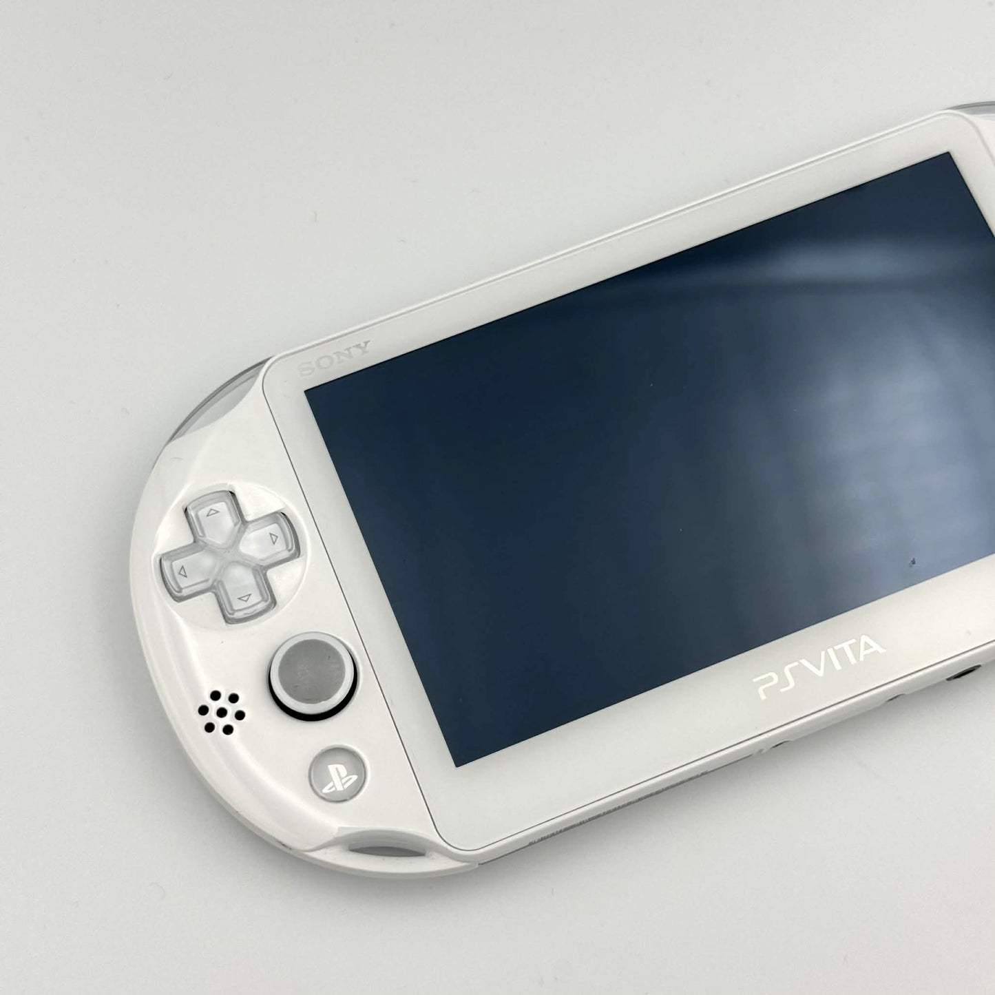PS Vita スリム 2000 – ホワイト – Bグレード