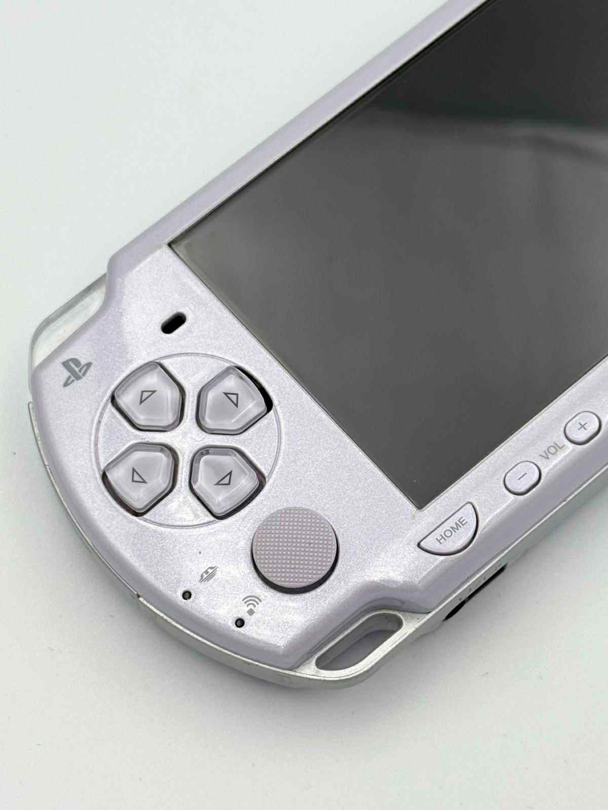 PSP 2000 Light – Violet (Lavande) 🇯🇵