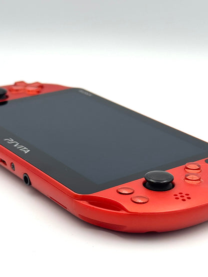 PS Vita 2000 – レッド