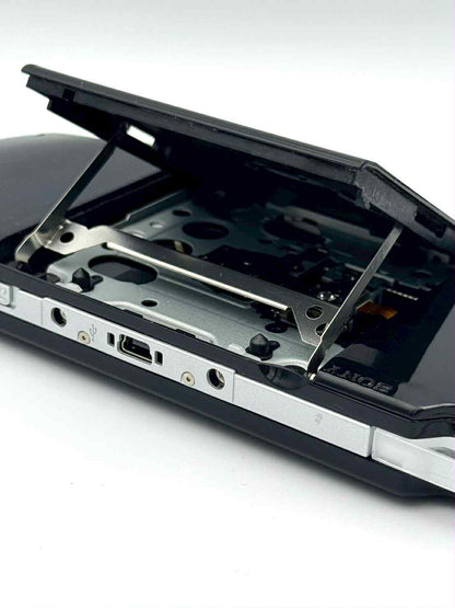 PSP 2000 – ブラック🇯🇵 