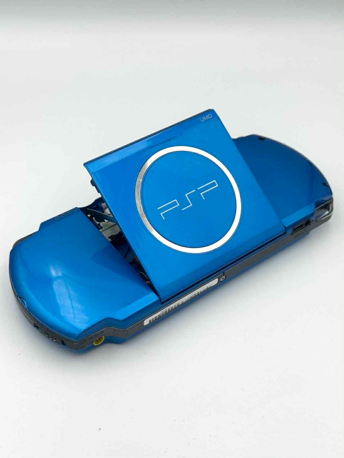 PSP-3000 – Bleu vif 
