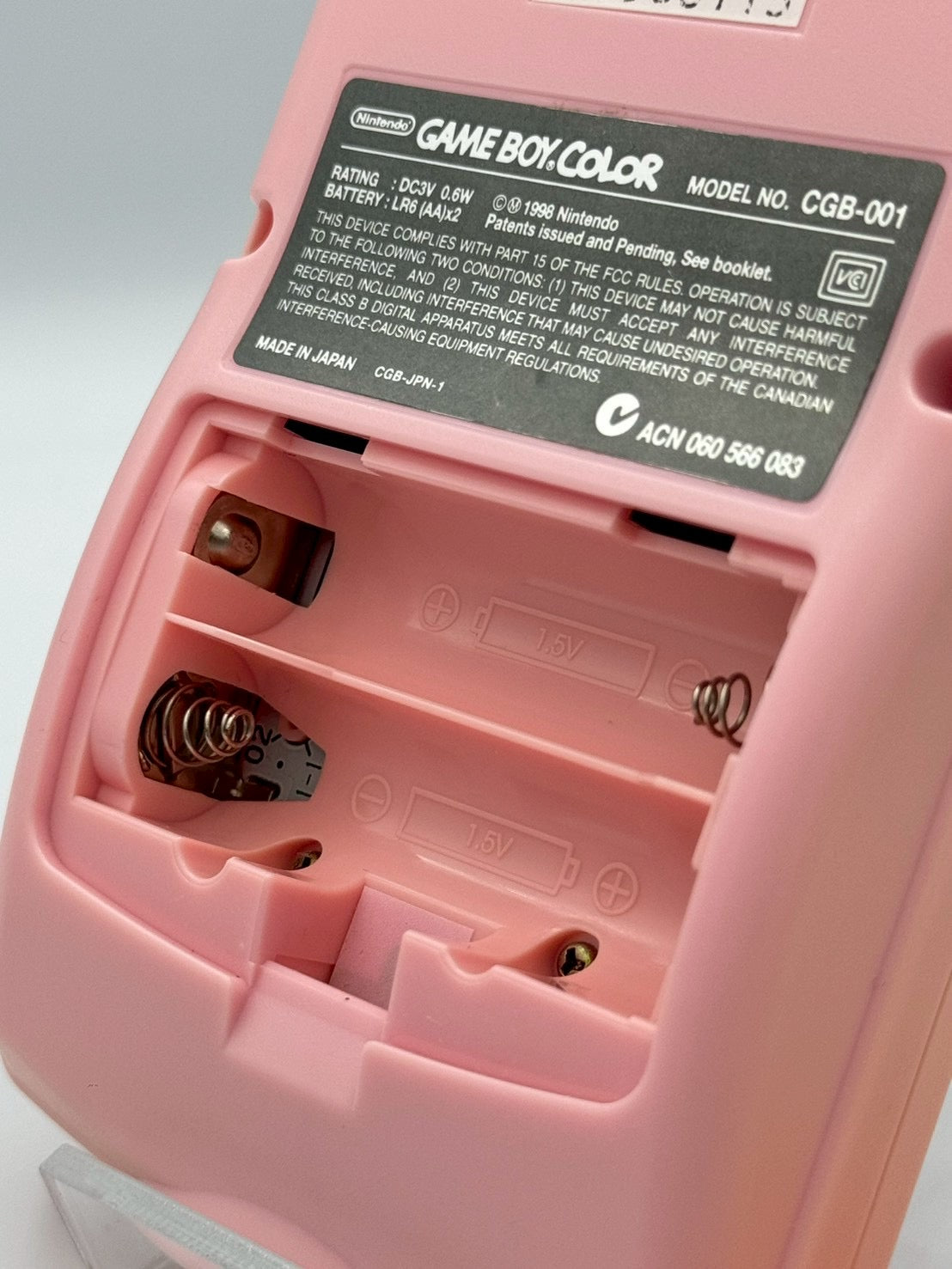 Game Boy Color – Hello Kitty Edition (Exclu Japan model)