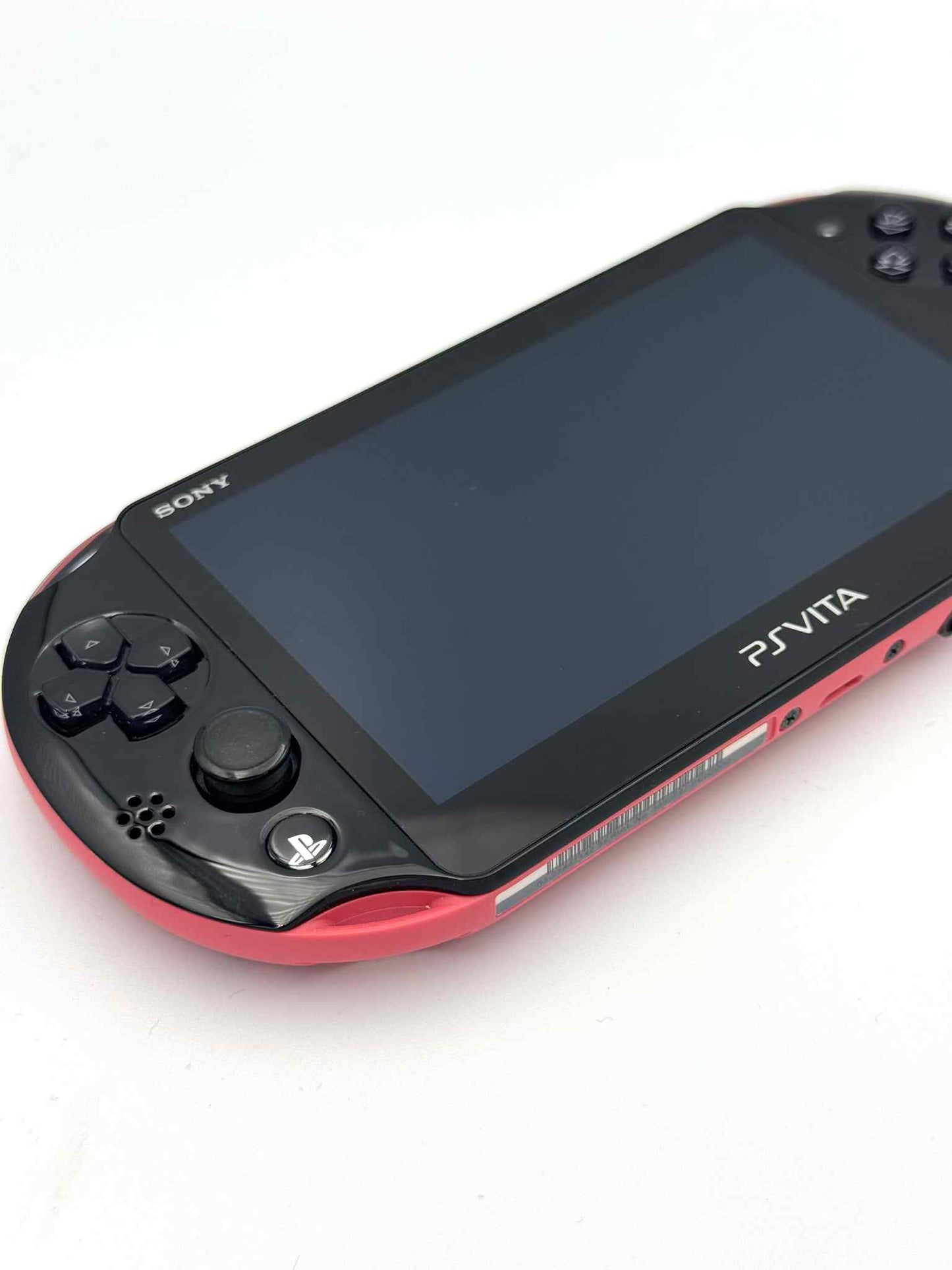 PS Vita 2000 Slim – Pink & Black Edition 🇯🇵