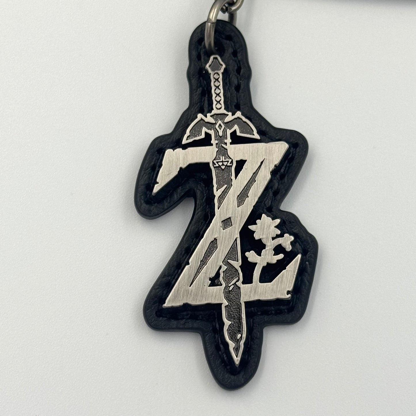 THE LEGEND OF ZELDA – LIMITED KEYCHAIN 🇯🇵