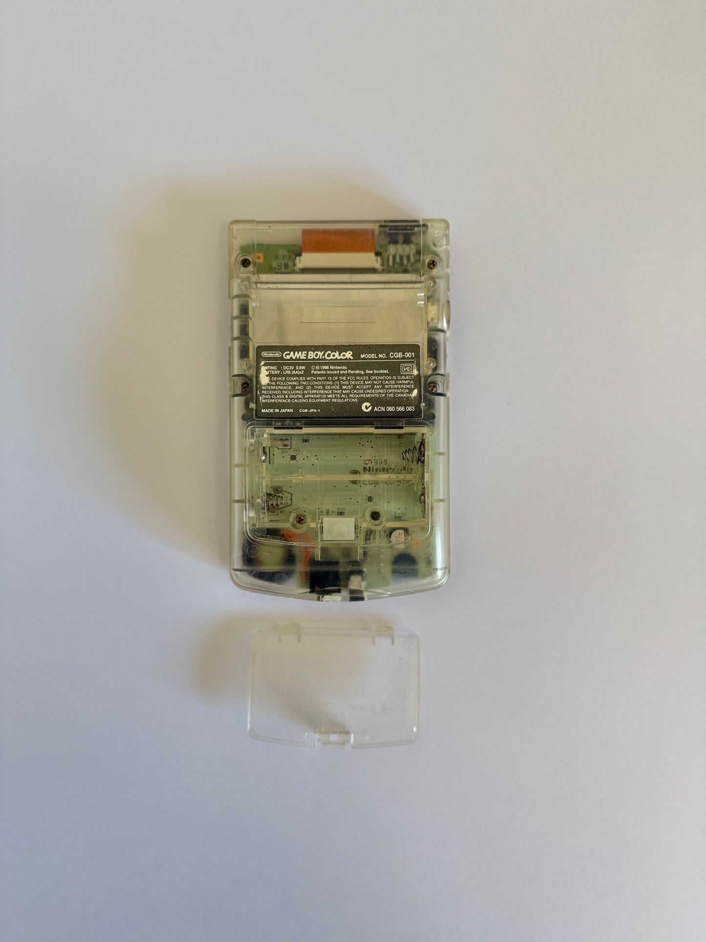 Game Boy Color – Transparente | Consola retro japonesa auténtica (reacondicionada)