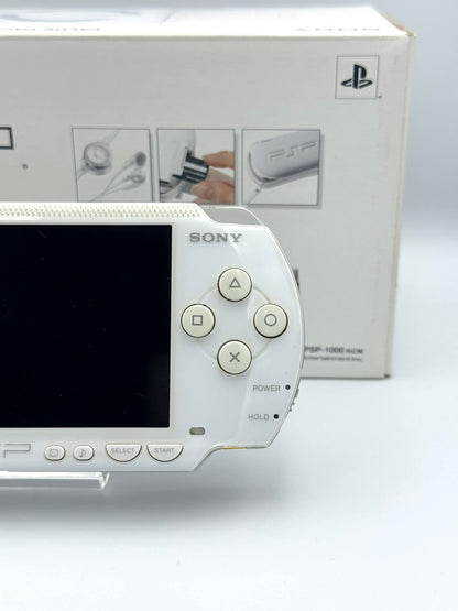 PSP 1000 – セラミック・ホワイト バリューパック（コンプリート） 