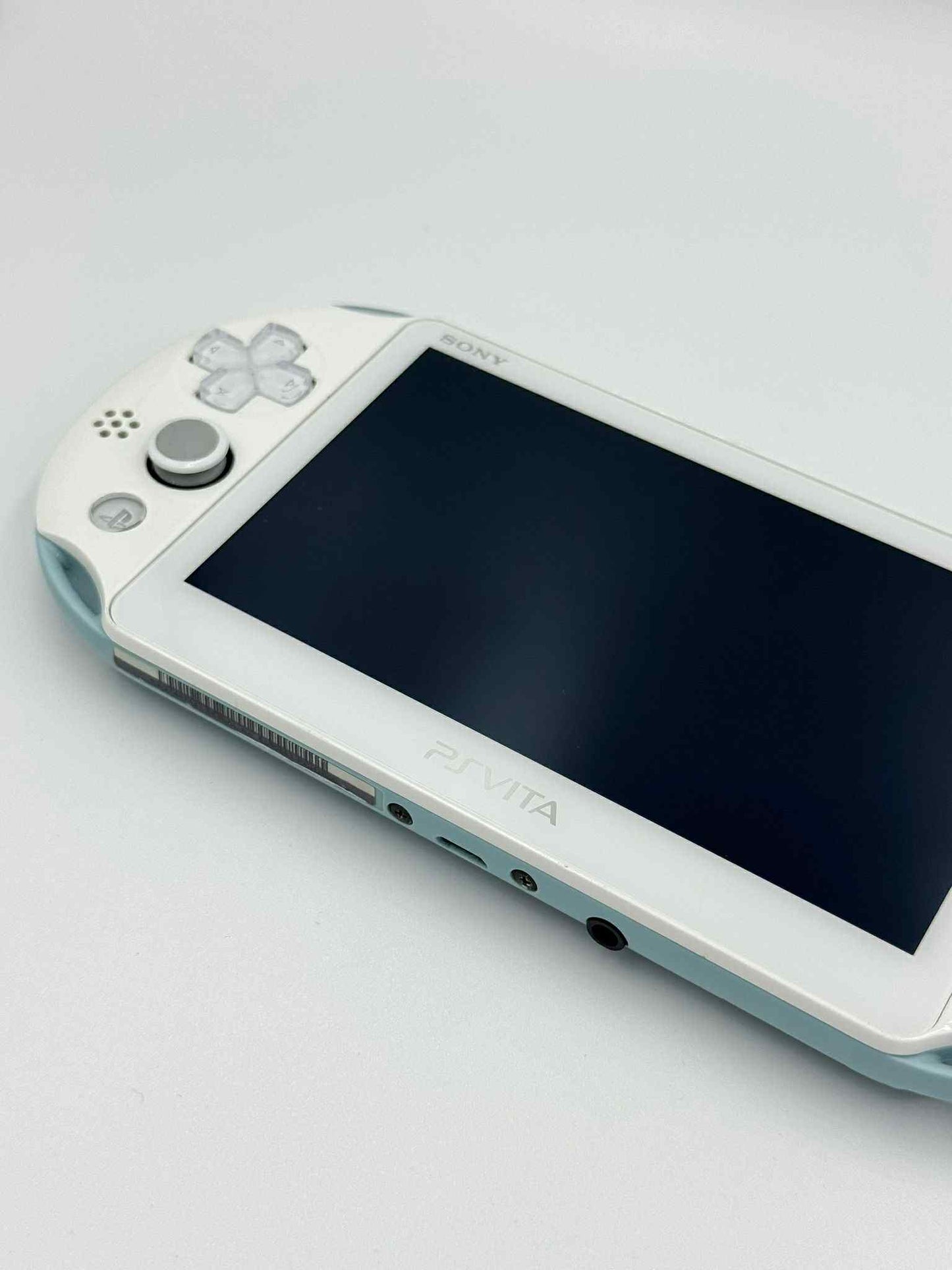 PS Vita 2000 – Blanche et bleu clair🇯🇵 