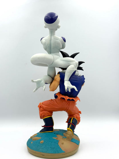 Figurine Dragon Ball Z – Goku contre Freezer