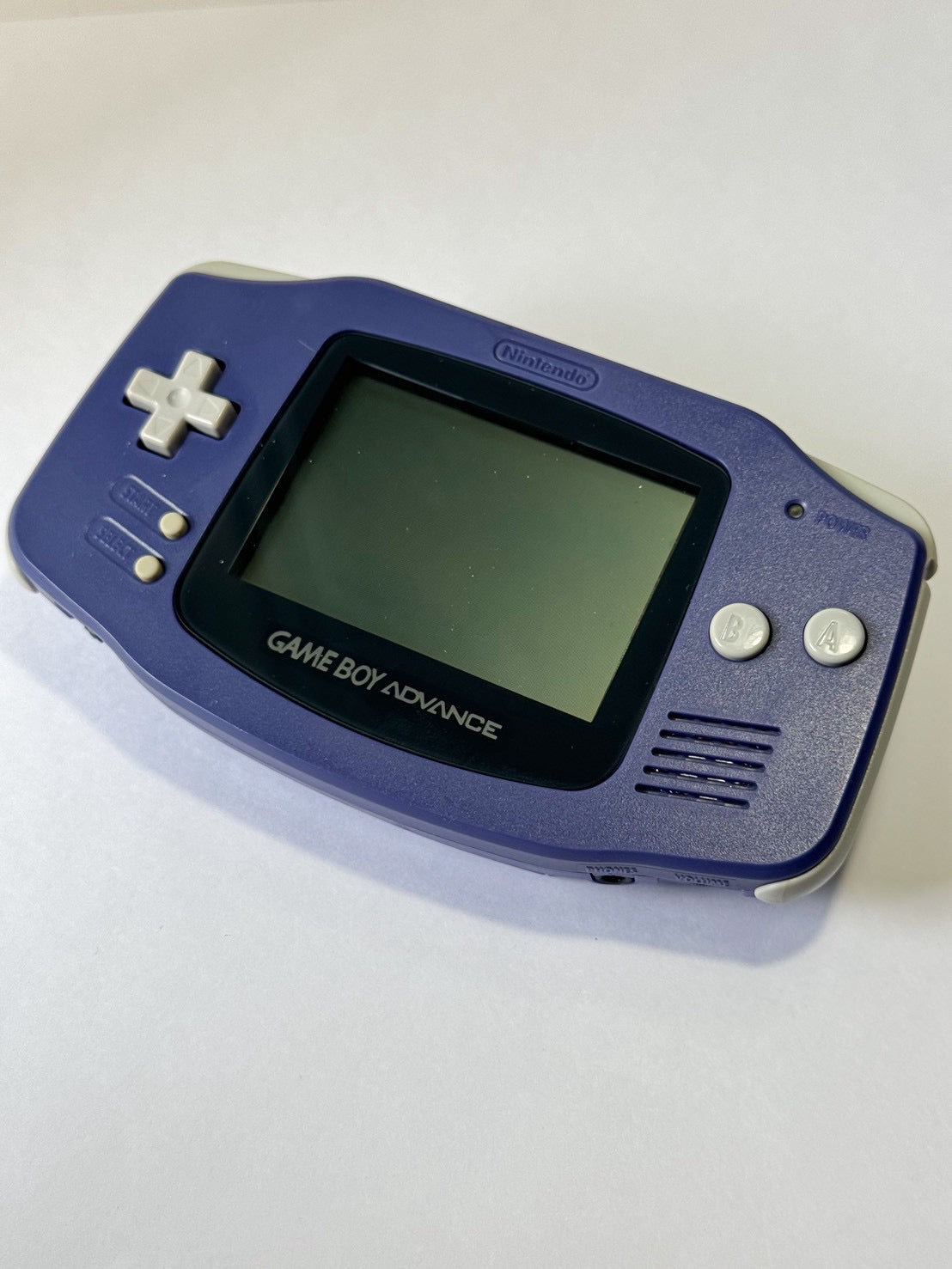 Game Boy Advance – Indigo Purple