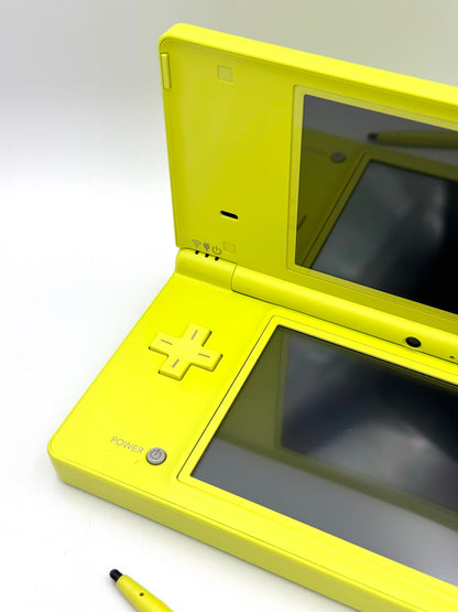 Nintendo DSi – Lime Green