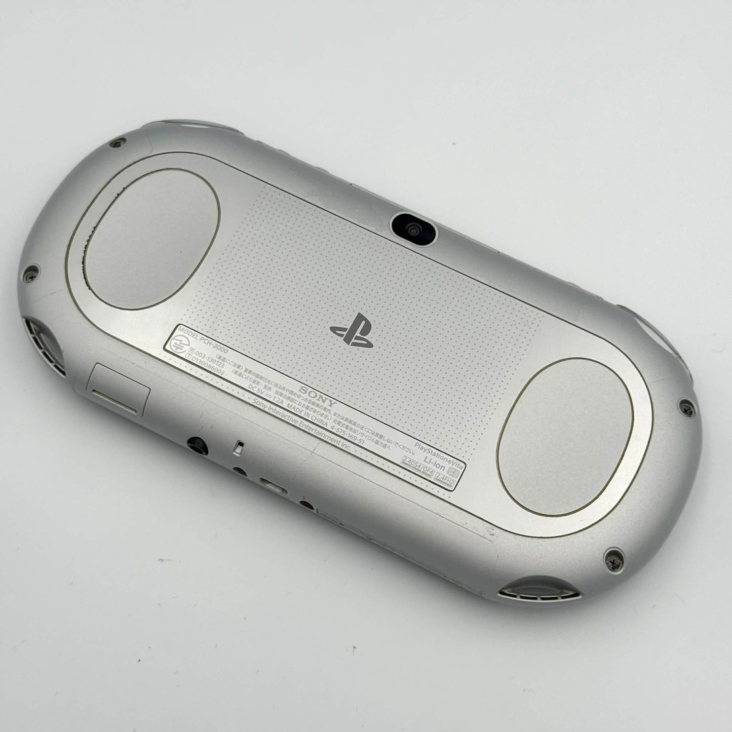 PS Vita 2000 – Silver