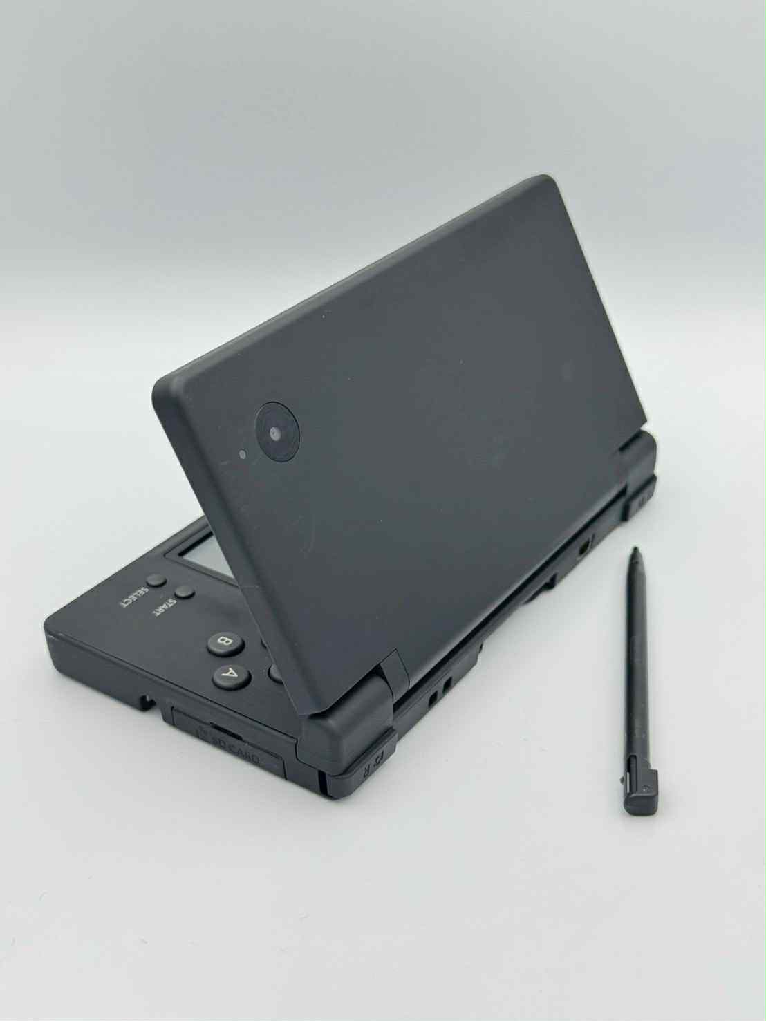 ニンテンドーDSi – ブラック