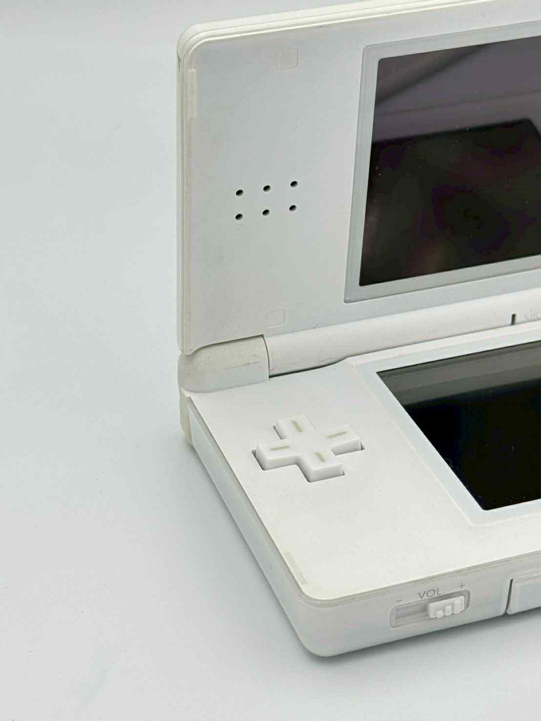 ニンテンドーDS Lite – ホワイト – 箱入り