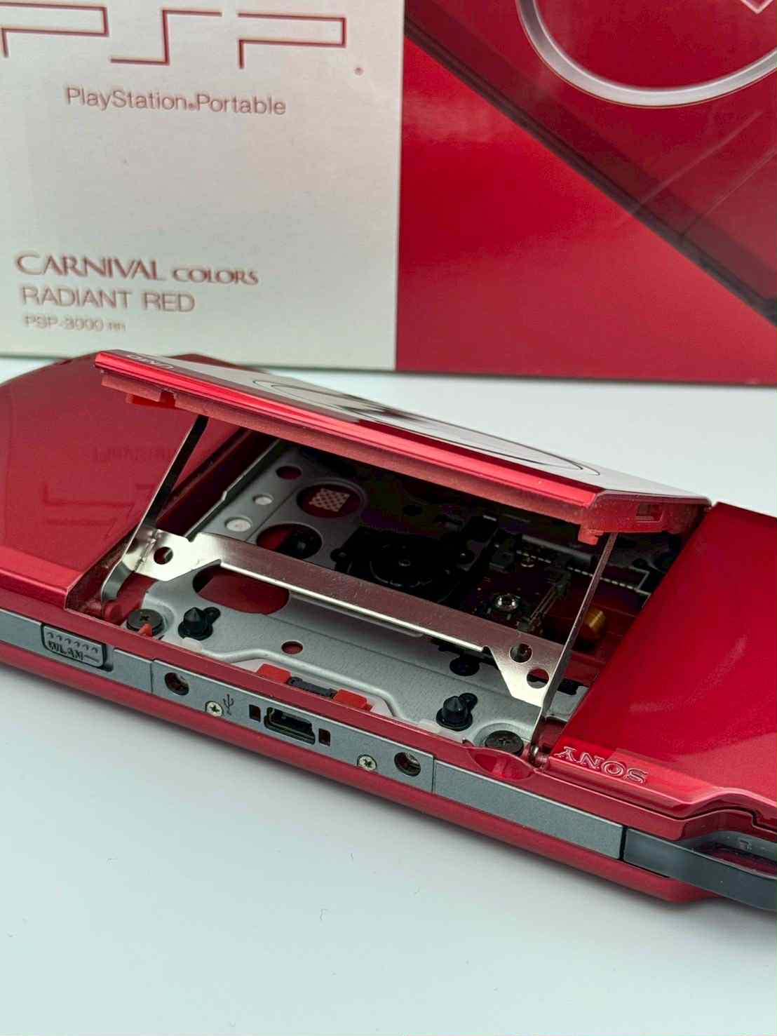 PSP 3000 Carnival Colors – Radiant Red 🇯🇵