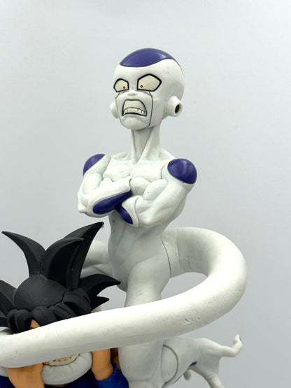 Figurine Dragon Ball Z – Goku contre Freezer