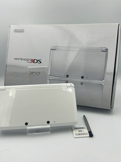 Nintendo 3DS - Pure White (Complete In Box)