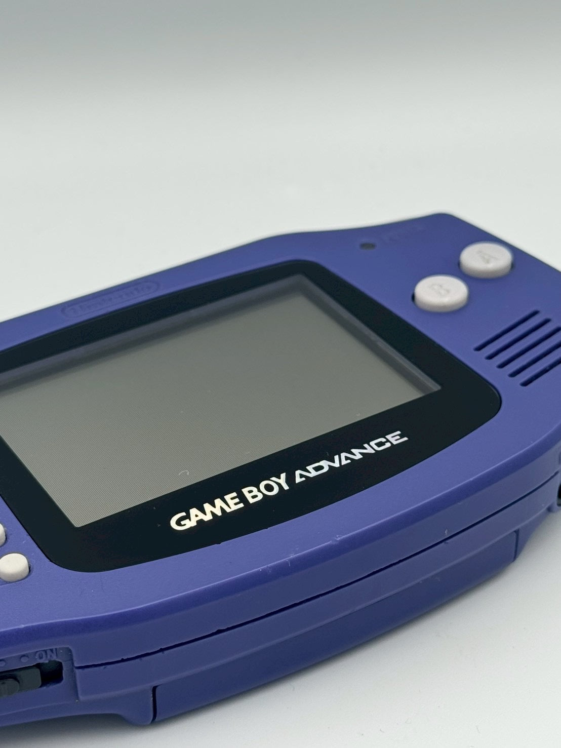 Game Boy Advance – Indigo Purple