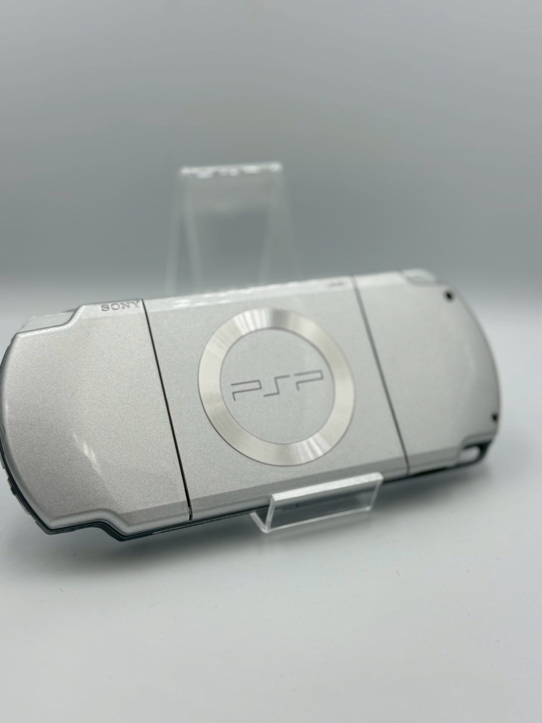 Sony PSP-2000 Silver