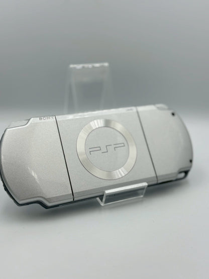 Sony PSP-2000 Silver