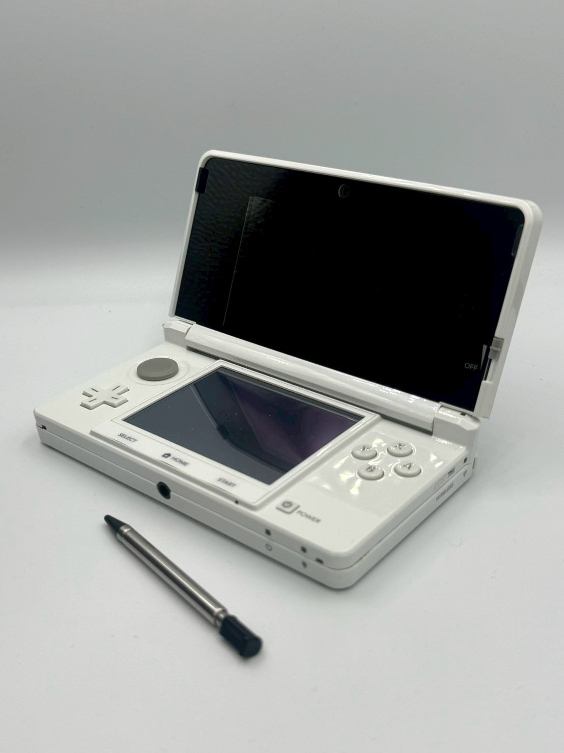 Nintendo 3DS - Pure White (Complete In Box)