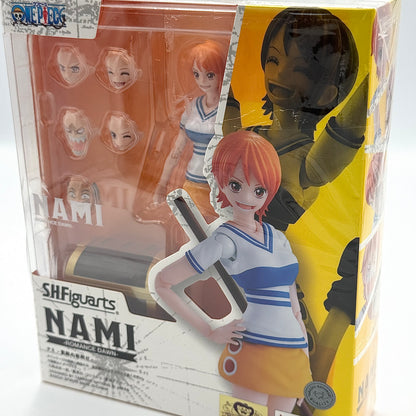 Nami Figure