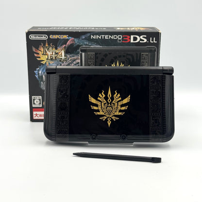 Nintendo 3DS LL Monster Hunter 4 Gore Magala Limited Edition 🇯🇵