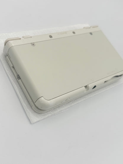 Nintendo New 3DS White – Boxed Japanese Edition